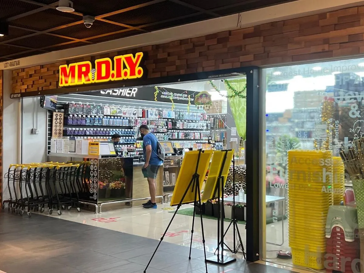 Ss15 Courtyard Subang Jaya Sunway European Designer Suite Netflix 100M To Lrt #23 0*,